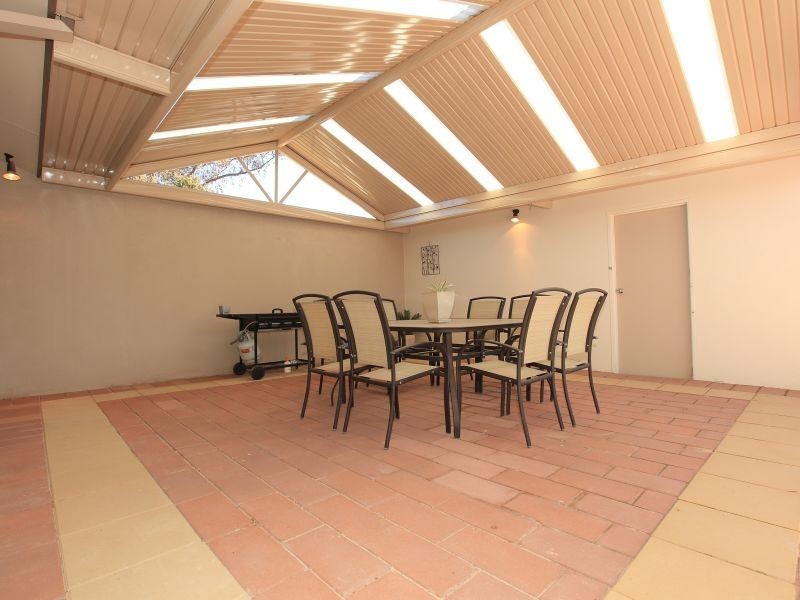 22 Hardie Close, Macarthur ACT 2904