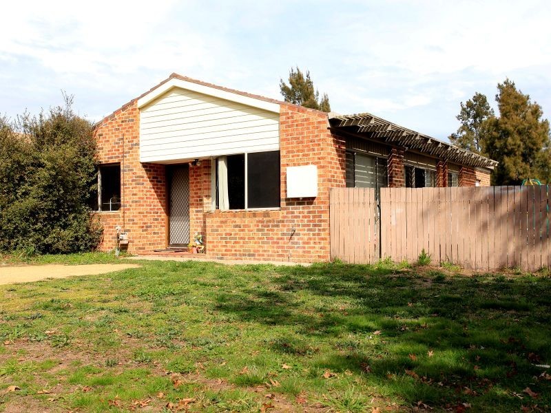 18 Marengo Place, Isabella Plains ACT 2905