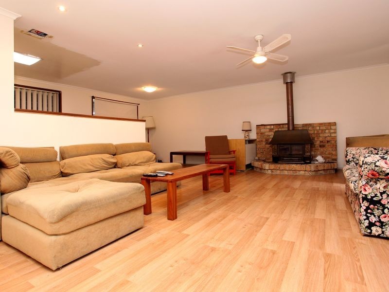 65 Maxworthy Street, Kambah ACT 2902