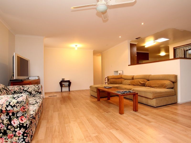 65 Maxworthy Street, Kambah ACT 2902
