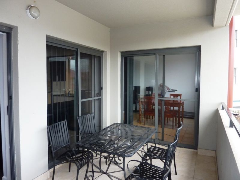 14/2 Eileen Good Street, Greenway ACT 2900