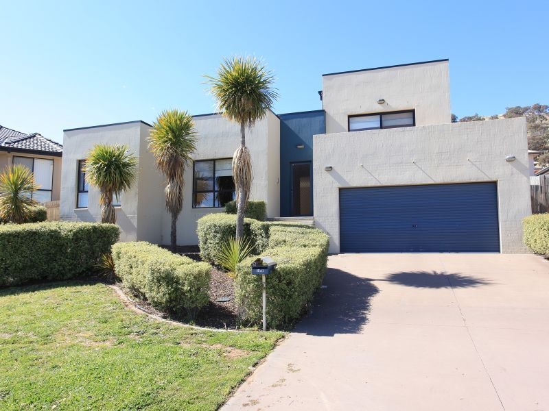 71 Paperbark Street, Banks ACT 2906