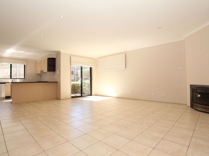 71 Paperbark Street, Banks ACT 2906