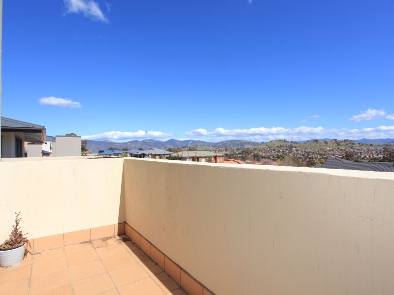 71 Paperbark Street, Banks ACT 2906