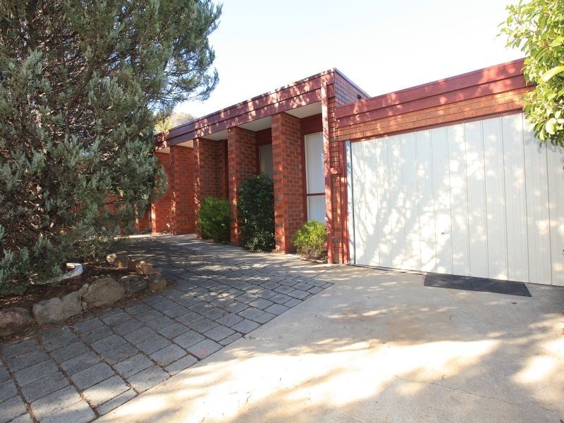 10 Kirkton Street, Wanniassa ACT 2903