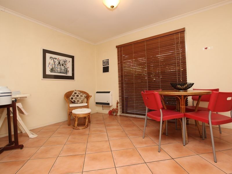 10 Kirkton Street, Wanniassa ACT 2903