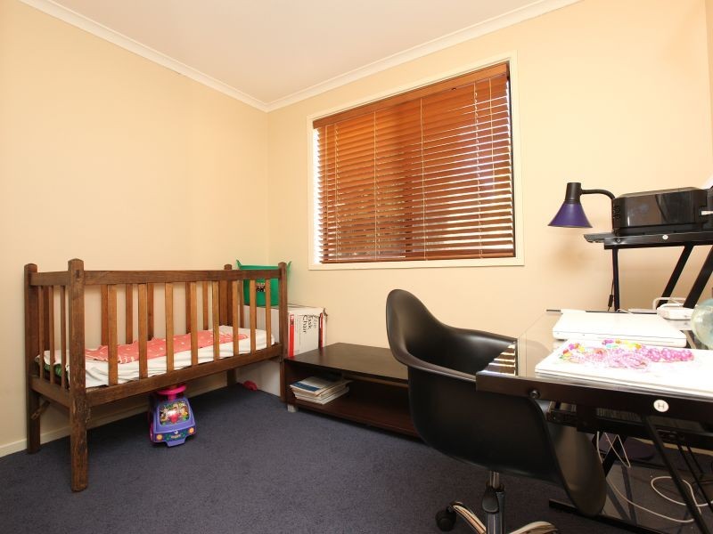 10 Kirkton Street, Wanniassa ACT 2903