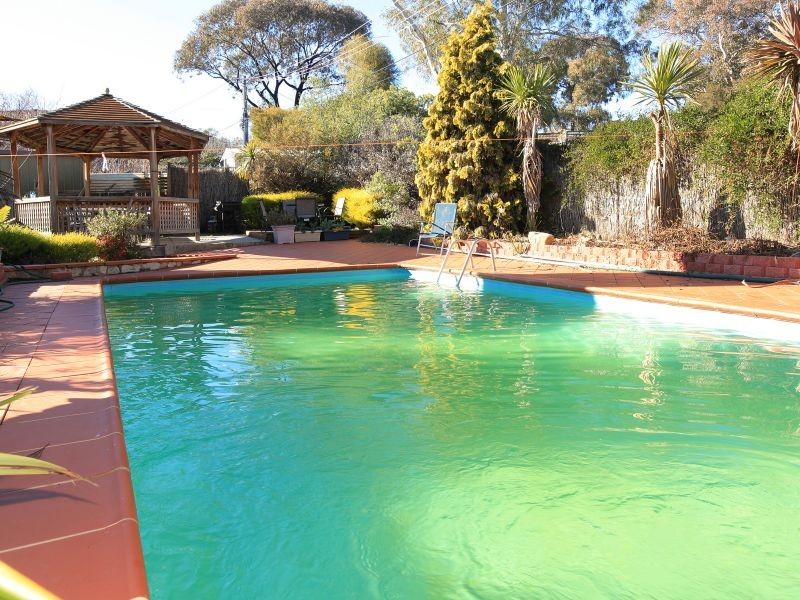 10 Kirkton Street, Wanniassa ACT 2903