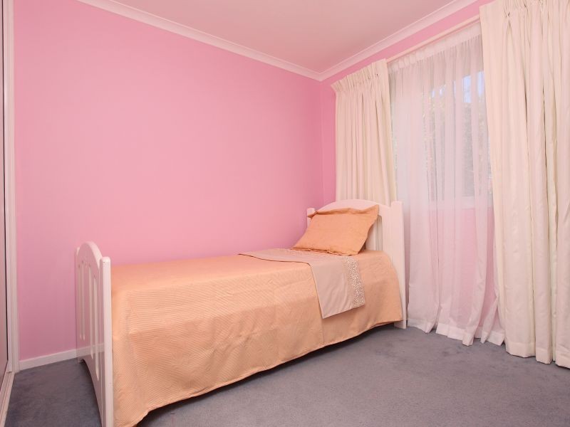 8 Chevalley Loop, Gordon ACT 2906