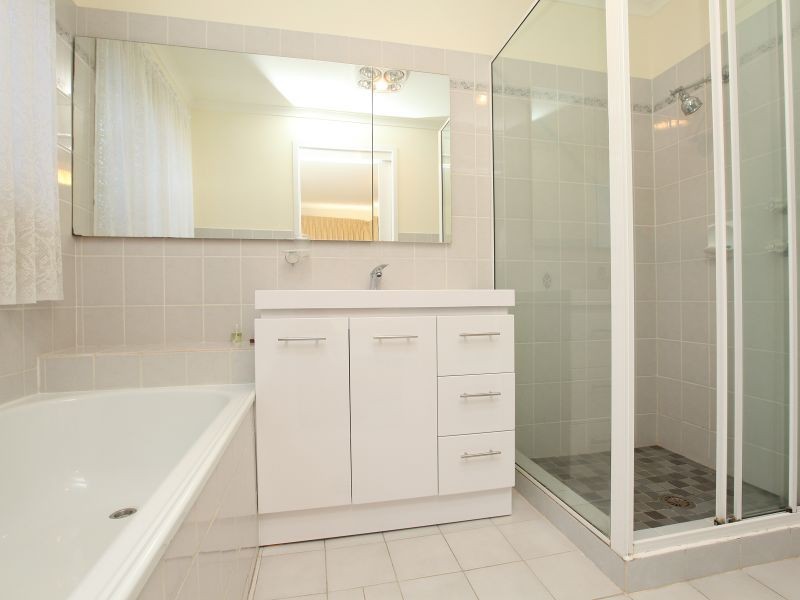 8 Chevalley Loop, Gordon ACT 2906