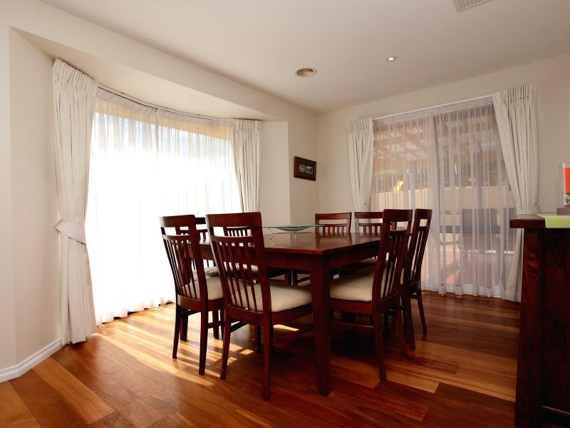 26 Nicholii Loop, Jerrabomberra NSW 2619