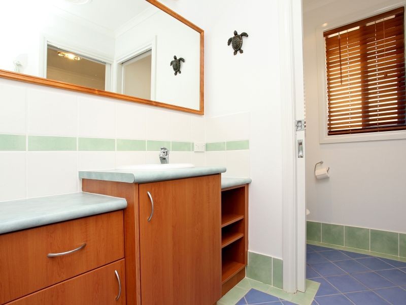 26 Nicholii Loop, Jerrabomberra NSW 2619