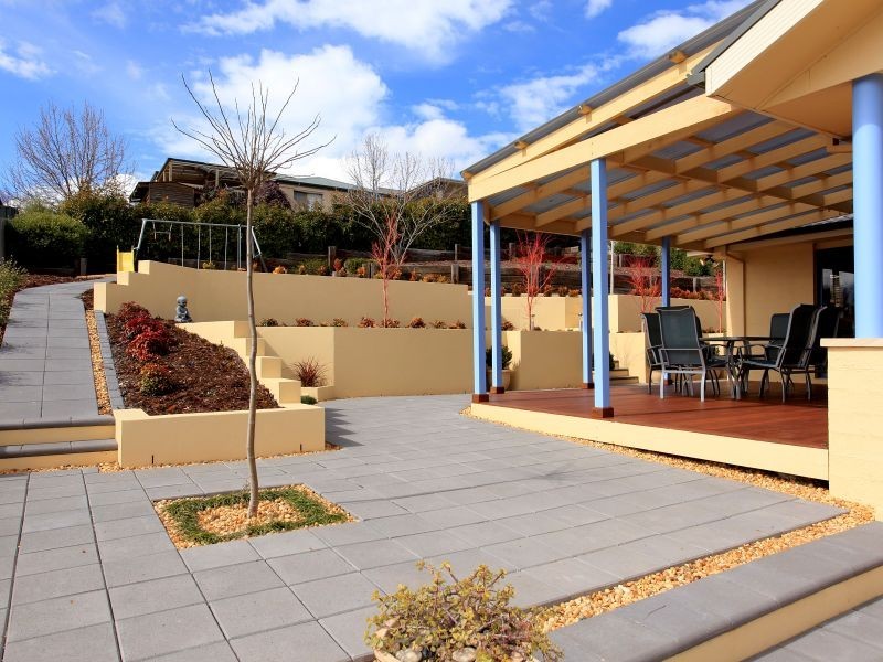 26 Nicholii Loop, Jerrabomberra NSW 2619