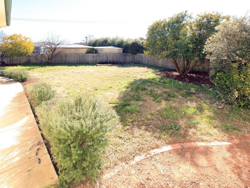 4 Kingscote Crescent, Bonython ACT 2905