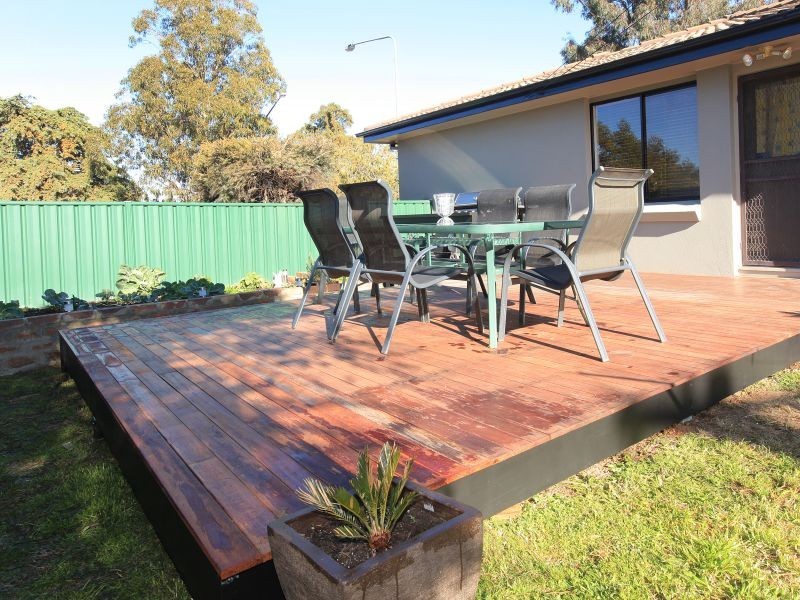 152 Livingston Avenue, Kambah ACT 2902