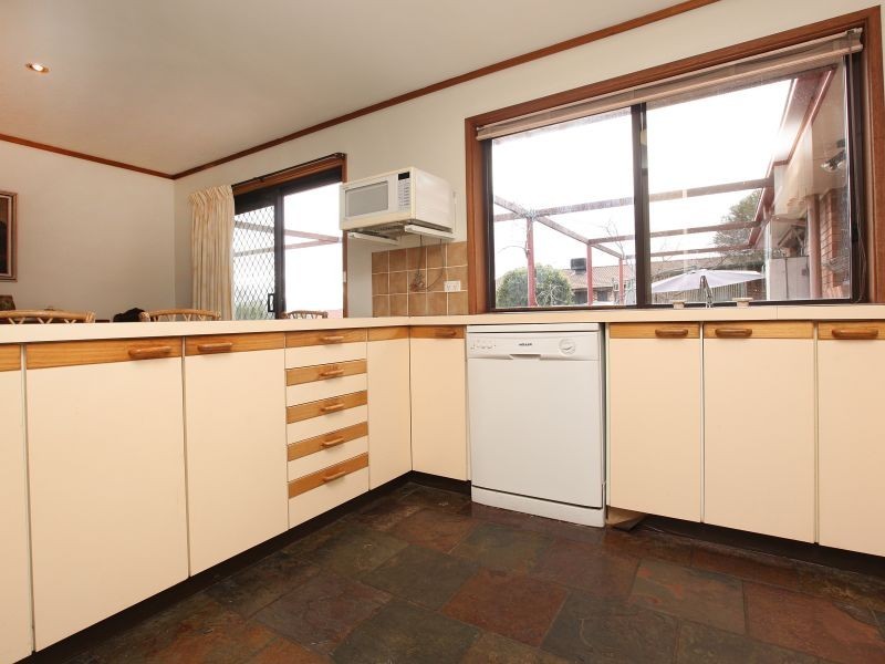 5 Rushbrook Circuit, Isabella Plains ACT 2905