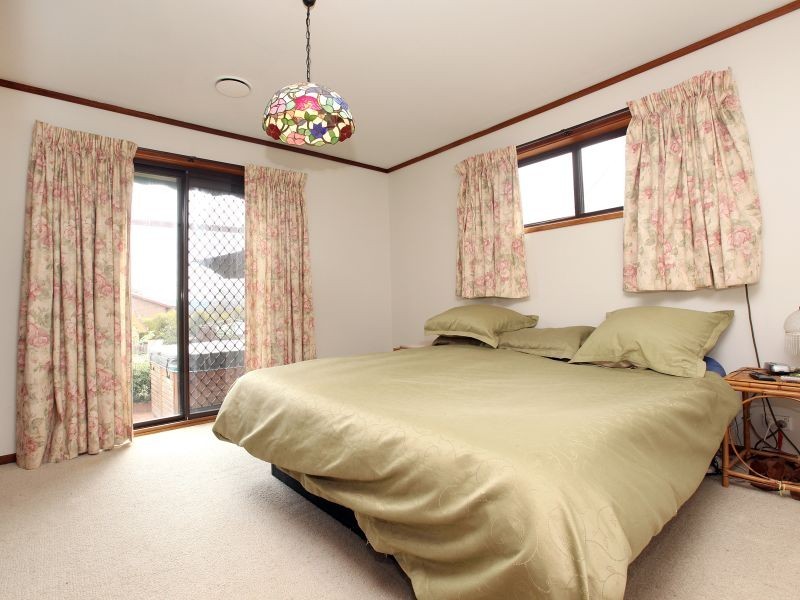 5 Rushbrook Circuit, Isabella Plains ACT 2905