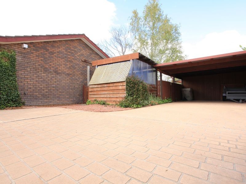 24 Fullerton Crescent, Richardson ACT 2905