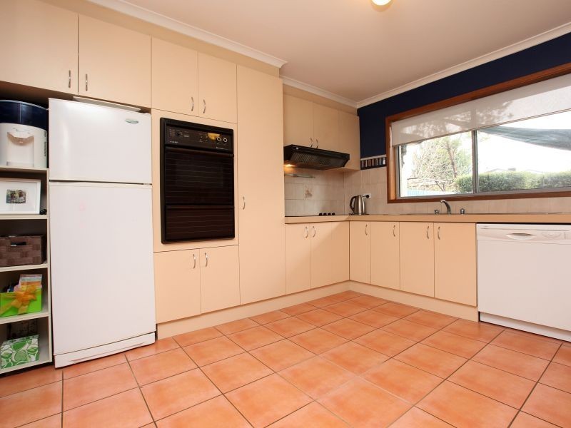 5 Dods Place, Greenway ACT 2900