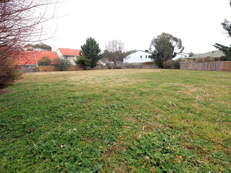 5 Dods Place, Greenway ACT 2900