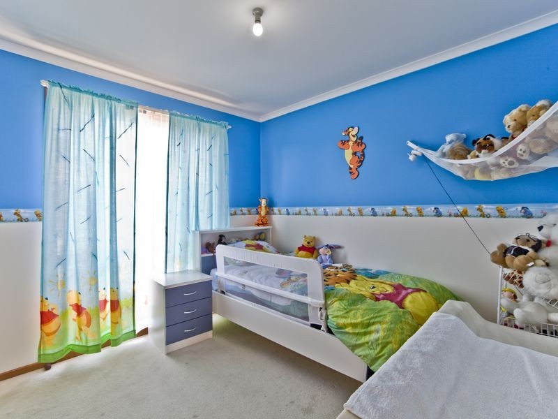 11 Myles Connell Crescent, Gordon ACT 2906