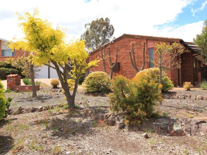 10 William Wilkins Crescent, Isaacs ACT 2607