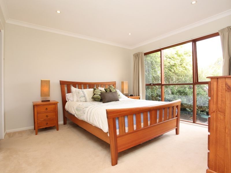 5 Stillwell Place, Mawson ACT 2607