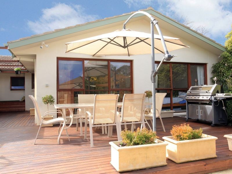 5 Stillwell Place, Mawson ACT 2607