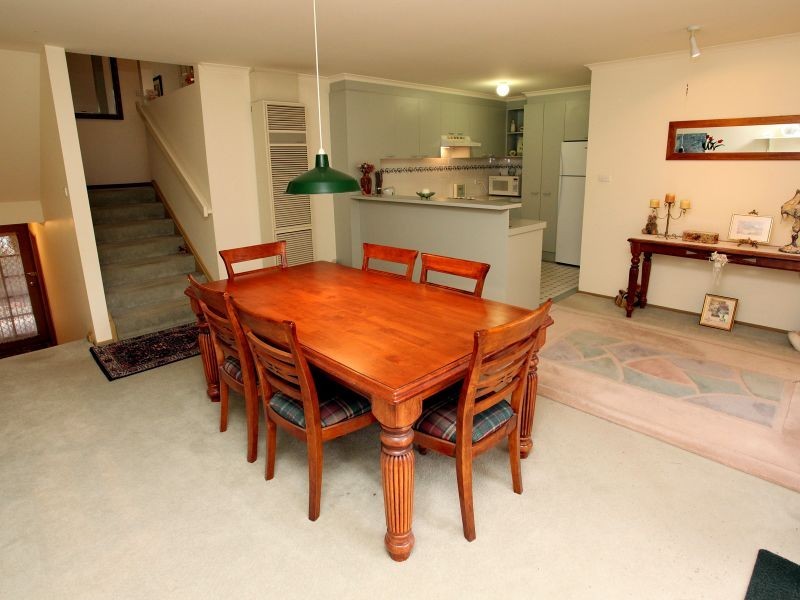 83 Jim Pike Avenue, Gordon ACT 2906