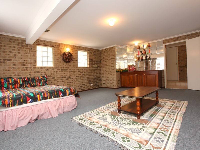 31 Tatchell Street, Calwell ACT 2905