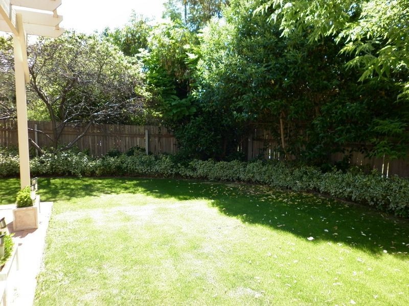 6/24 Beazley Crescent, Calwell ACT 2905