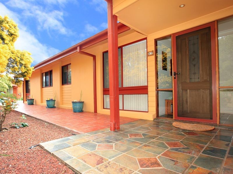 97 Allchin Circuit, Kambah ACT 2902