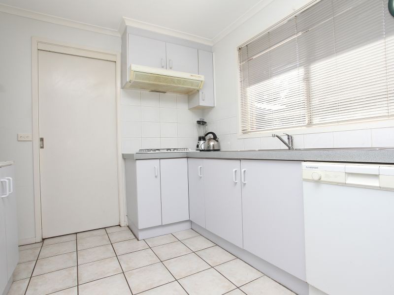 4 Van Raalte Place, Conder ACT 2906