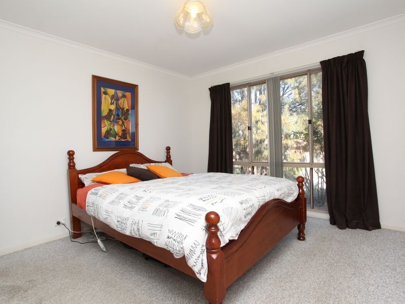 4 Van Raalte Place, Conder ACT 2906