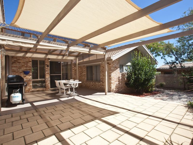 10 Menzies Circuit, Banks ACT 2906