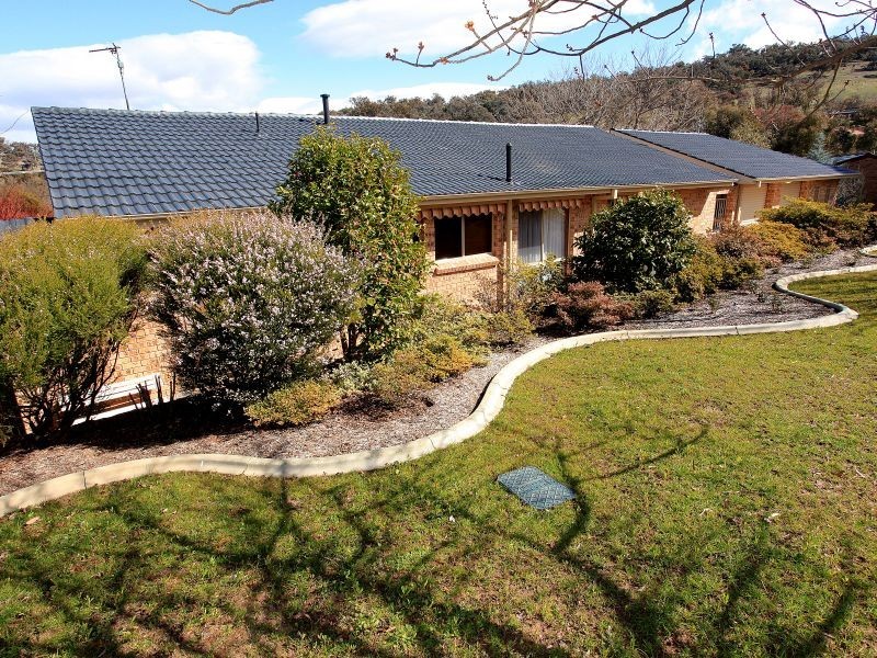 84 Jackie Howe Crescent, Macarthur ACT 2904