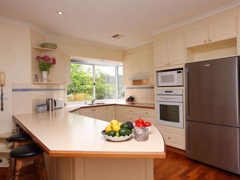 12 Decker Place, Fadden ACT 2904