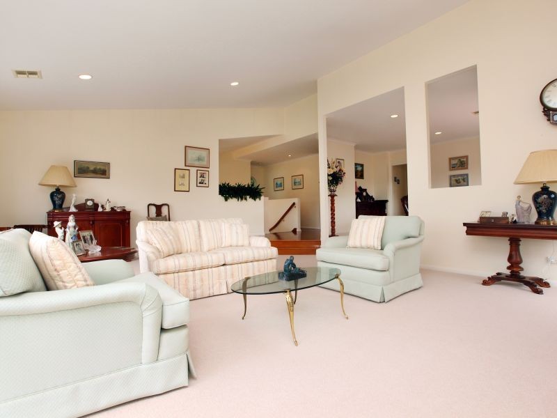 12 Decker Place, Fadden ACT 2904