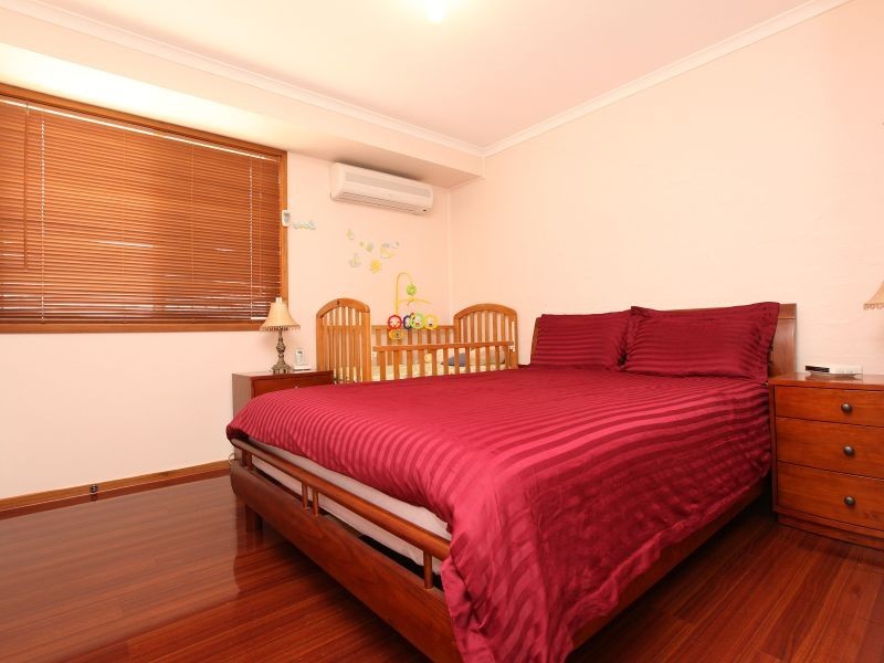 9 Blackett Crescent, Greenway ACT 2900
