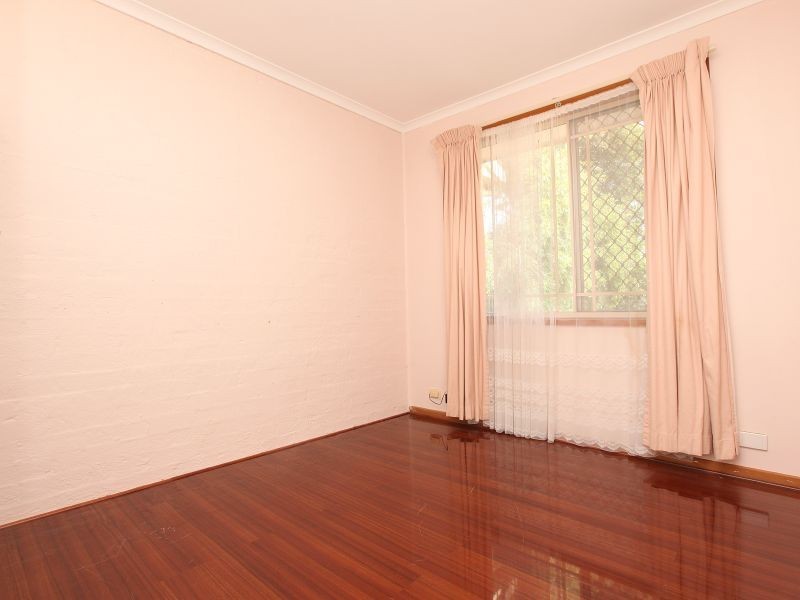 9 Blackett Crescent, Greenway ACT 2900