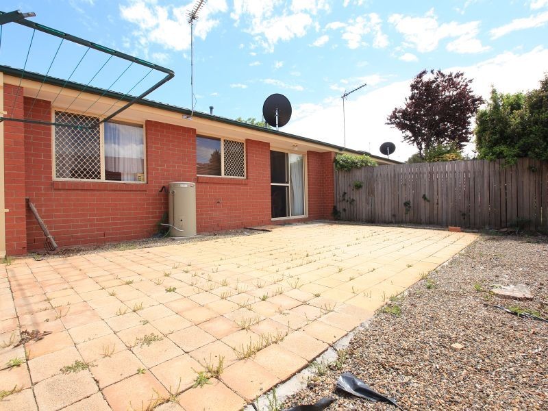 9 Blackett Crescent, Greenway ACT 2900