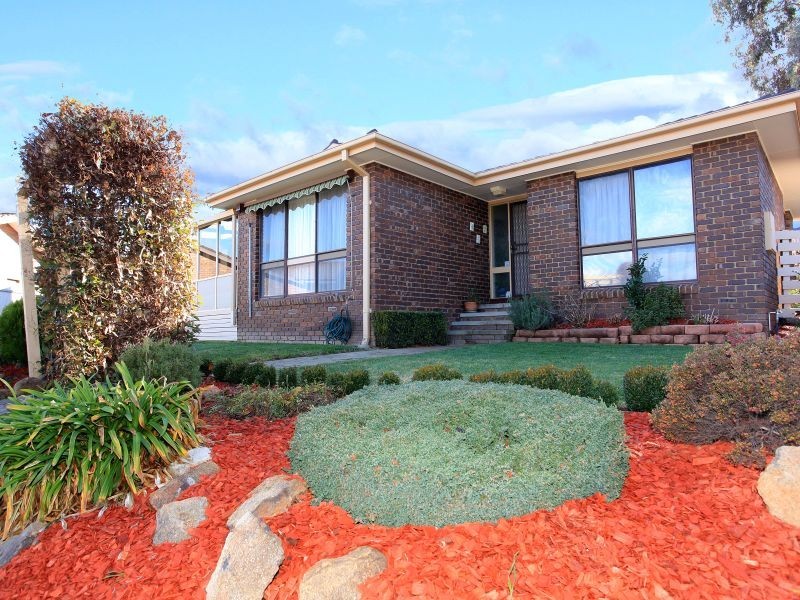 18 Osmand Street, Wanniassa ACT 2903