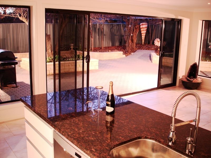 22 Mindaire Street, Narrabundah ACT 2604