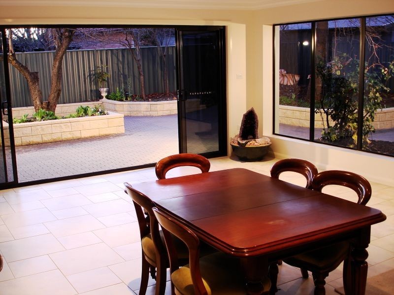 22 Mindaire Street, Narrabundah ACT 2604