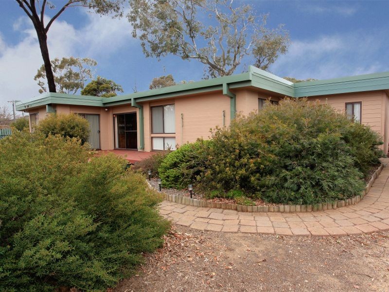 12 Garanya Street, Waramanga ACT 2611