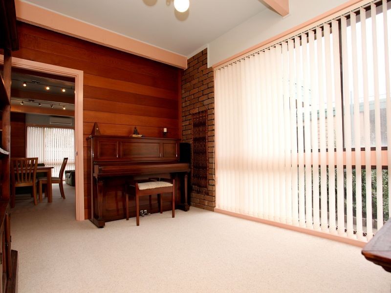 12 Garanya Street, Waramanga ACT 2611