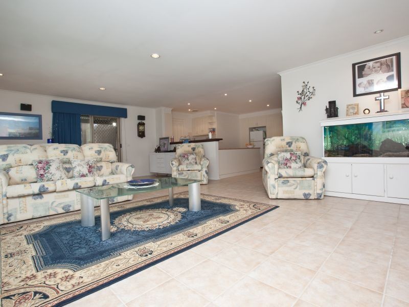 19 McDermott Street, Kambah ACT 2902
