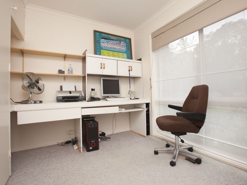 19 McDermott Street, Kambah ACT 2902