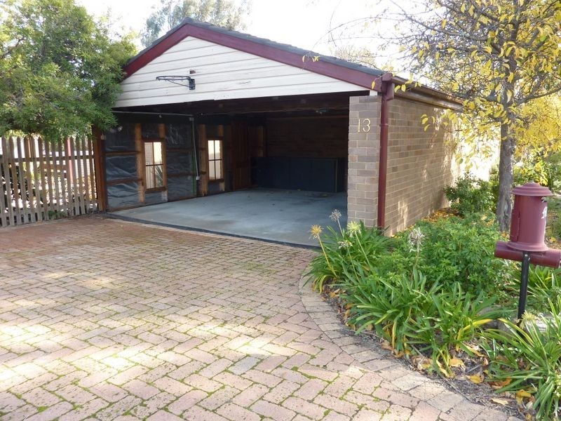 13 Gannon Place, Charnwood ACT 2615