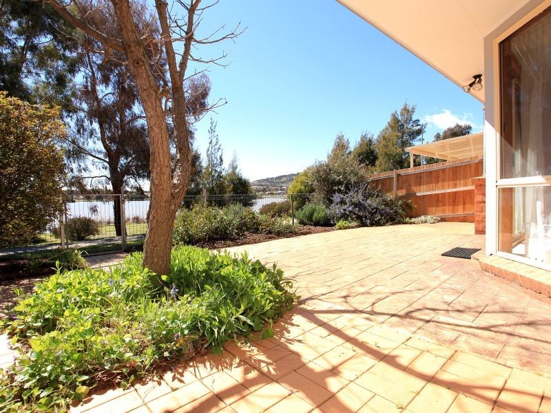 7/6 Cripps Place, Gordon ACT 2906
